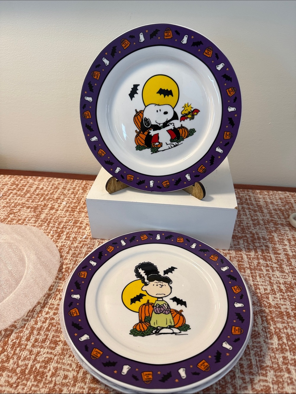 Peanuts Halloween Purple Border Dessert Plate - Snoopy & Friends